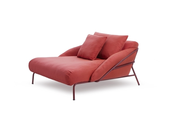 Chaise C221